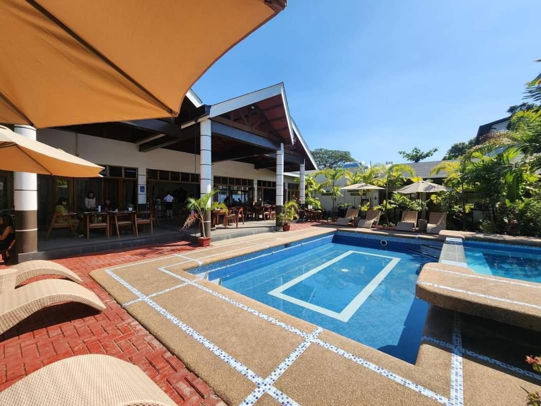 Marand Beach Resort 巴旺 外观 照片