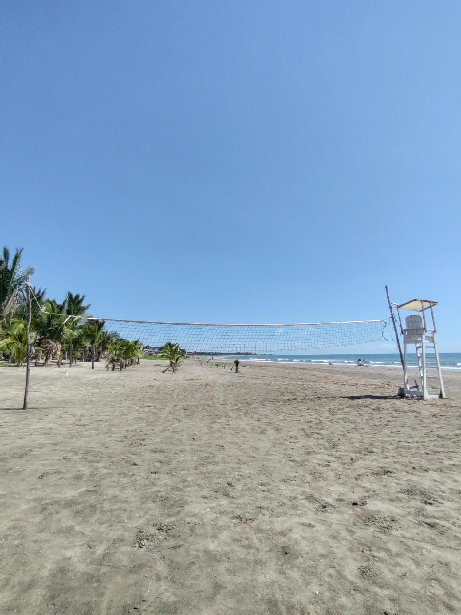 Marand Beach Resort 巴旺 外观 照片